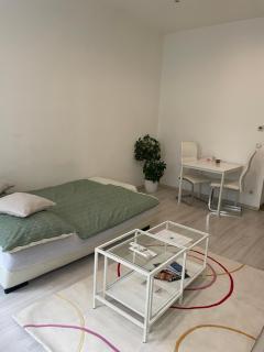 Hütteldorf Apartment Vienna - 9