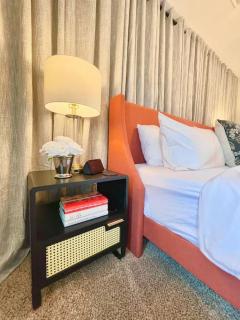 Home in Downtown with 2 King Bedrooms - 8