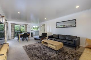 Spa, Movies, Pool table, Table tennis in Ellerslie! - Auckland - 5