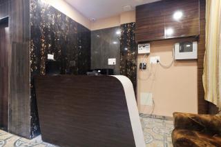 Collection O Grand stay - Indore - 9