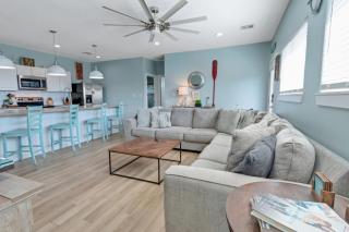 Serenity found King Bed Near Beach Three Little Birds - 4