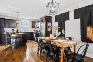 Heiwana 3BR Stand Alone Home Near Beaches and Wineries - Traverse City - 9