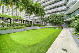 Unwind in Your Amazing City View Apartment - Miami - 3