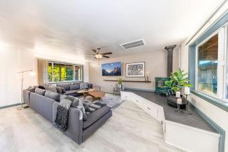 Starry Night Cabin at Sky Ranch - Oakhurst - 8