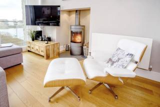 Pennyroyal Lodge HM31 Lakeside Spa Property - 4