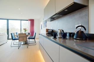 100 Howells Mere 100HM Lakeside Spa Property - 1