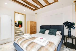 Amazing apartment 10P3BR Beaubourg - Centre de Paris - París - 1