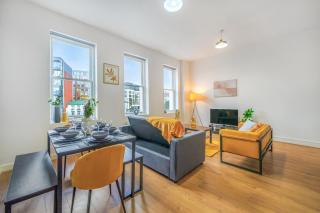 Spacious City Centre Apartment - Sleeps 8 - Liverpool - 9