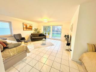 Homely - modern - für 4 - Boxspringbetten - Internet - Philippsburg - 1