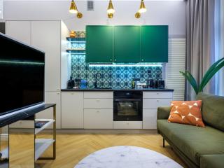 GREEN CHILL Apt Old Town & Wawel Hill by Vistula River - by Homelike Krakow - 7
