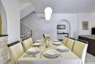 Villa Smrikve - 1