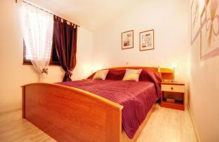 Ferienwohnung mit Außenpool, Klimaanlage, WLAN und Grillanlage - Pula - 3