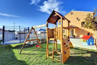 Villa mit privatem Pool, Spielplatz, WLAN, Klima, BBQ - Pula - 7