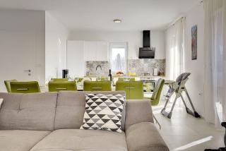 Villa mit privatem Pool, Spielplatz, WLAN, Klima, BBQ - Pula - 5