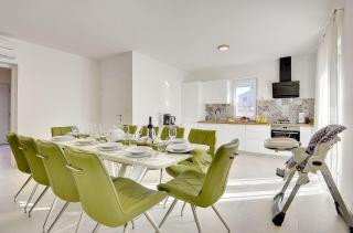 Villa mit privatem Pool, Spielplatz, WLAN, Klima, BBQ - Pula - 2