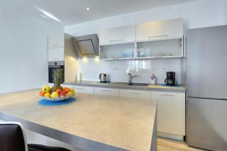 Top Villa mit privatem Pool nur 1 km bis zum Strand mit Klima, WLAN, Sonnenliegen, Grill - Ližnjan - 5
