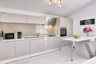 Appartement mit großem Garten und Grillbereich - Valtura - 3
