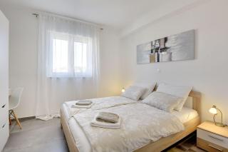 Ferienwohnung mit Meerblick, nur 500 Meter zum Strand - Medulin - 2