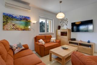 Komfortables Ferienhaus mit Klima, WLAN, Grill und Parkplatz - Vinkuran - 5