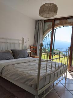 Ferienhaus mit Seeblick und Garten, Pool in ruhiger Lage von Tignale am Gardasee - Tignale - 3
