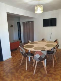 Appartement F3 meublé et équipé - Saint-Cyprien - 8