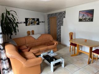 NEU! Ferienwohnung am Bauna - Baunatal - 3