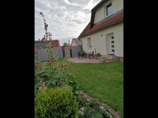NEU! Morderne Ferienwohnung Hohenzieritz - Hohenzieritz - 9