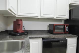 2 Bedroom Escape - Downtown - 3