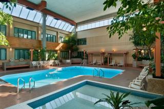 Travelodge by Wyndham Winnipeg East - 0