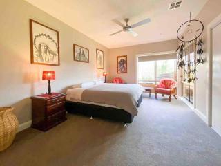 Ozone Beach House - The house that has it ALL!!! - 1