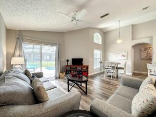 4 BED 3 BATH IN A GATED COMMUNITY WITH POOL villa - Kissimmee - 6