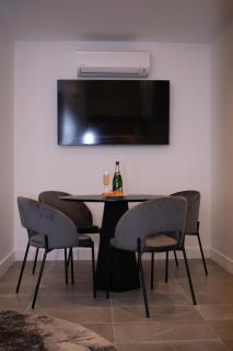 Luxury Cozy 2 BDR Downtown Apt.1 - Budapeste - 2