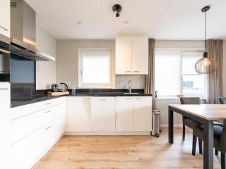 Holiday Home in Scherpenisse near Oosterschelde - Scherpenisse - 1