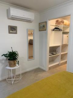 Private Room with Ensuite - Yass - 1