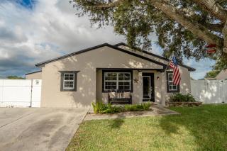 Royal Equestrian Haven a Luxury Paradise Escape with Pool - 8