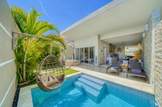 Bali Cosy Villas Seminyak for Adults Only - Legian - 0