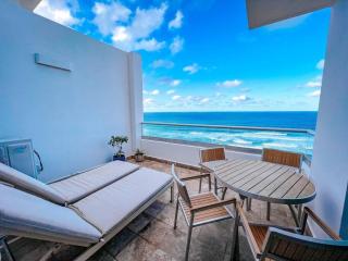 Luxurious SubPh Apt Atlantis W/ Ocean View & PRK - 0