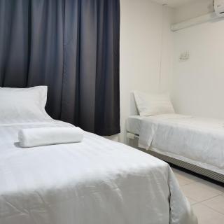 Hotel Seroja - Labuan - 1
