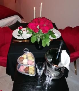 ELÉGANCE & SPA - chambre d'hôtes avec sauna et jacuzzi privatif - Montblanc - 2