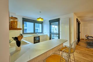 Appart' Jeannette en Hyper centre ville avec balcon et Parking sous-terrain, by PRIMO C0NCIERGERIE - 1