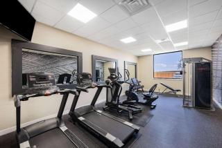 Wingate by Wyndham Wichita Airport - Wichita - 2