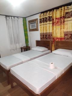 Ziah's Guest House - San Vicente - 8