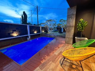 LA Villas Kuantan Private Pool,Near Beach,BBQ,Karaoke - Kuantan - 7