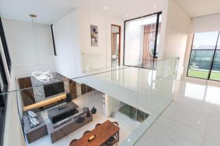 Noix De Coco - Modern 4 BR Villa - Canggu - 1