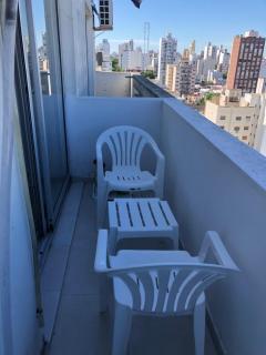 Inmejorable vista súper luminoso calle 2 y 46 La Plata , 3 adultos - 9