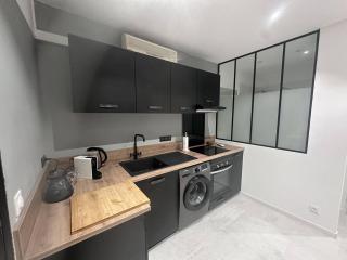 Appartement T2 rénové avec clim, proche mer, 2 km du centre, WiFi fibre, tennis et animaux acceptés - FR-1-768-49 - Les Issambres - 8