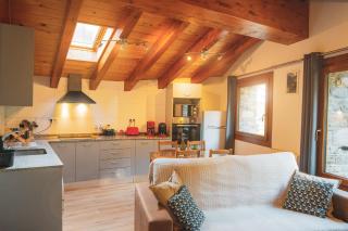 Casa amb molt encant i tranquilitat. - Ansalonga - 0