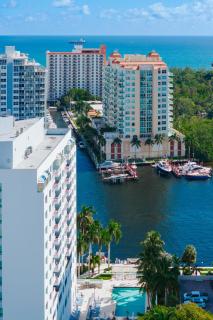 Waterview Condo- Spacious 2 bedroom - Central - Steps to Beach - Fort Lauderdale - 9