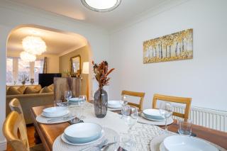 Beautiful House in South Cambridge, 14-Min Drive to the City Centre, Free Parking, No Sofabeds, Sleeps 6 - Cambridge - 1