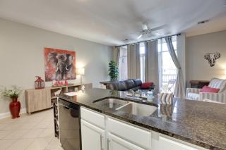 Tuscaloosa Condo Steps to Bryant-Denny Stadium! - 3